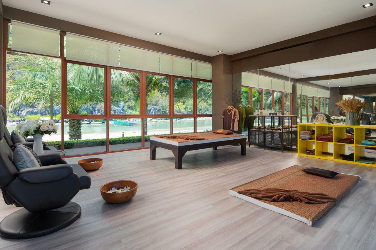 La Isla Pranburi Beach Resort Sam Roi Yot Exterior photo