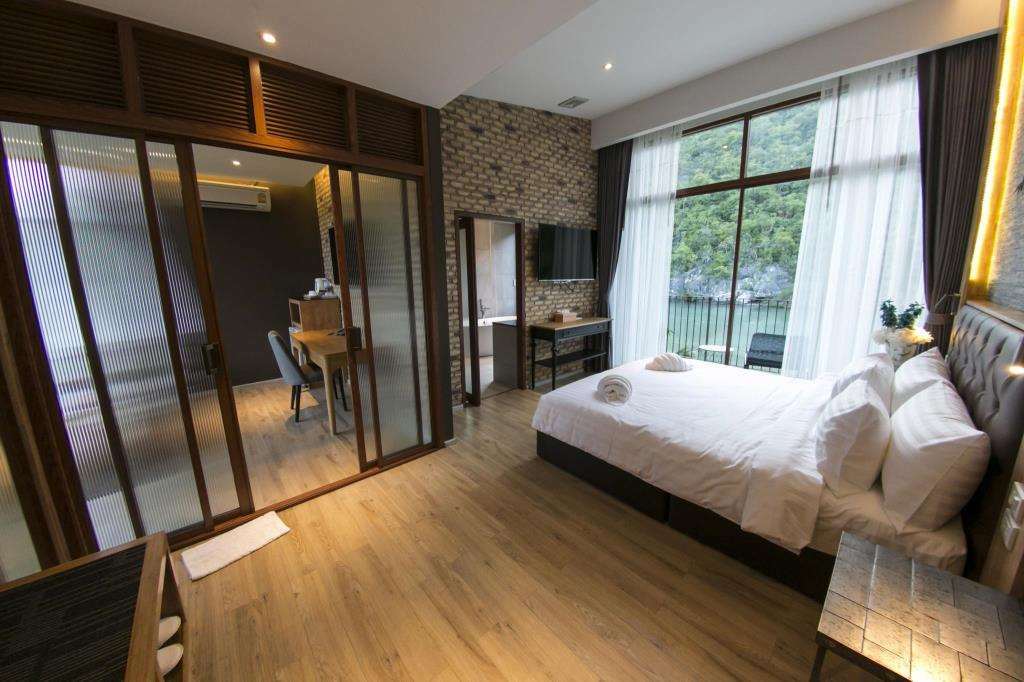 La Isla Pranburi Beach Resort Sam Roi Yot Room photo
